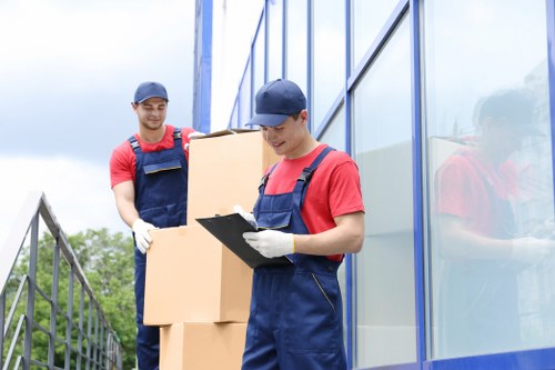 Urgent house move with removal van in Leyton