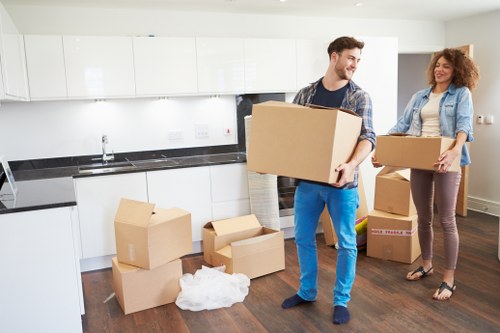 Professional moving support in Leyton for residential relocation