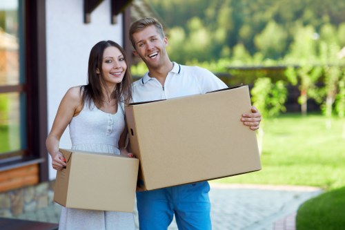 Affordable moving van for local Leyton transport